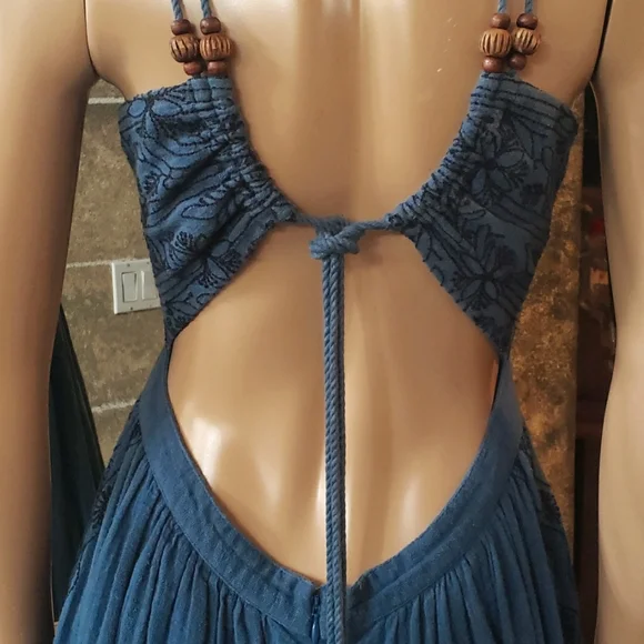 New Romantics - Picture 7 of 13